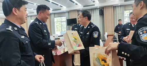 阿坝州警察协会.jpg